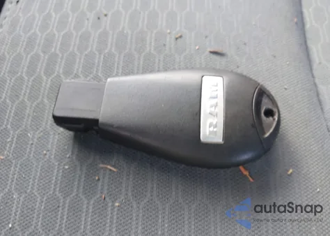 2017 Ram 1500 Slt 4X4 6'4 Box from USA, damaged, VIN 1C6RR7GG9HS807956